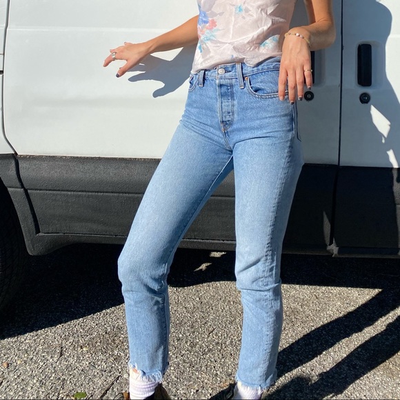 Levi’s - Picture 4 of 4